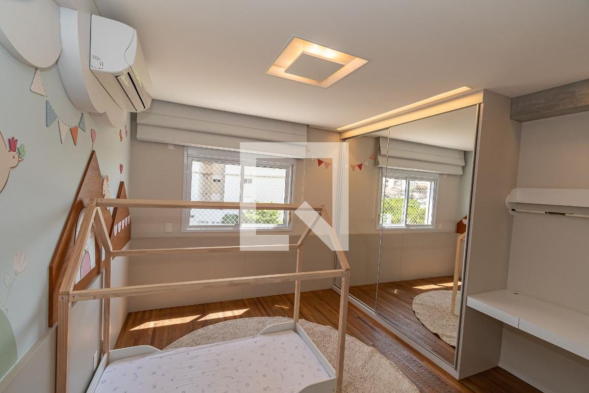 Apartamento à Venda - Taquaral, 3 Quartos,  189 m2 em , Campinas - sp | SoloBR