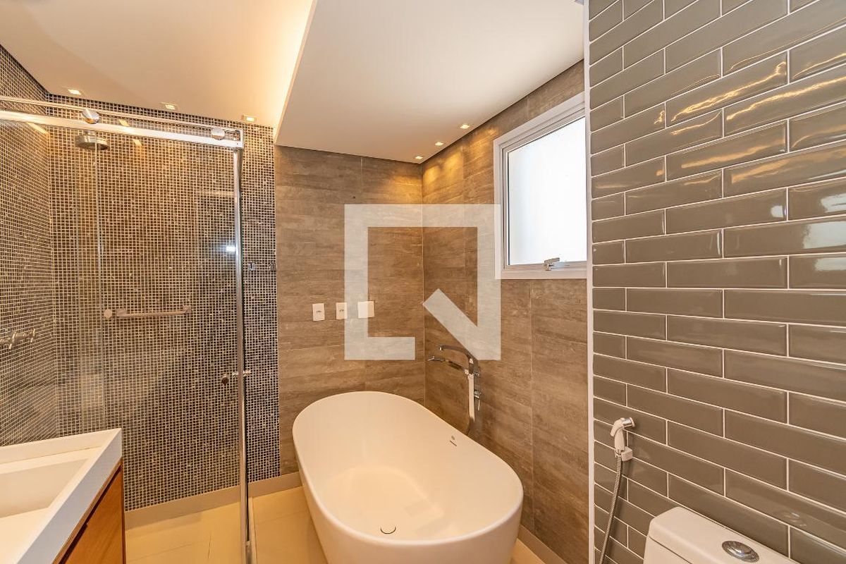 Apartamento à Venda - Taquaral, 3 Quartos,  189 m2 em , Campinas - sp | SoloBR