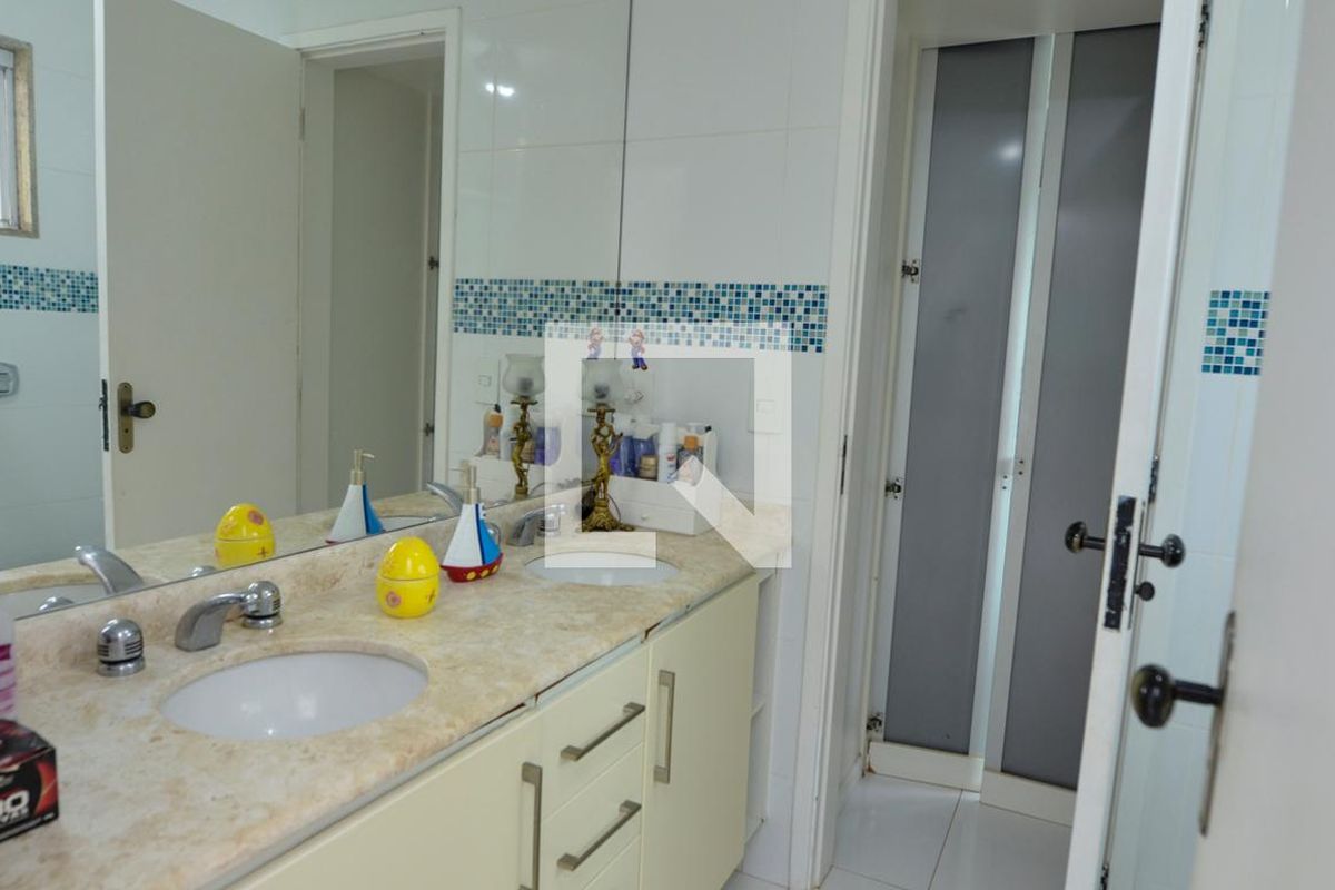 Casa, 4 quartos, 380 m² - Foto 64