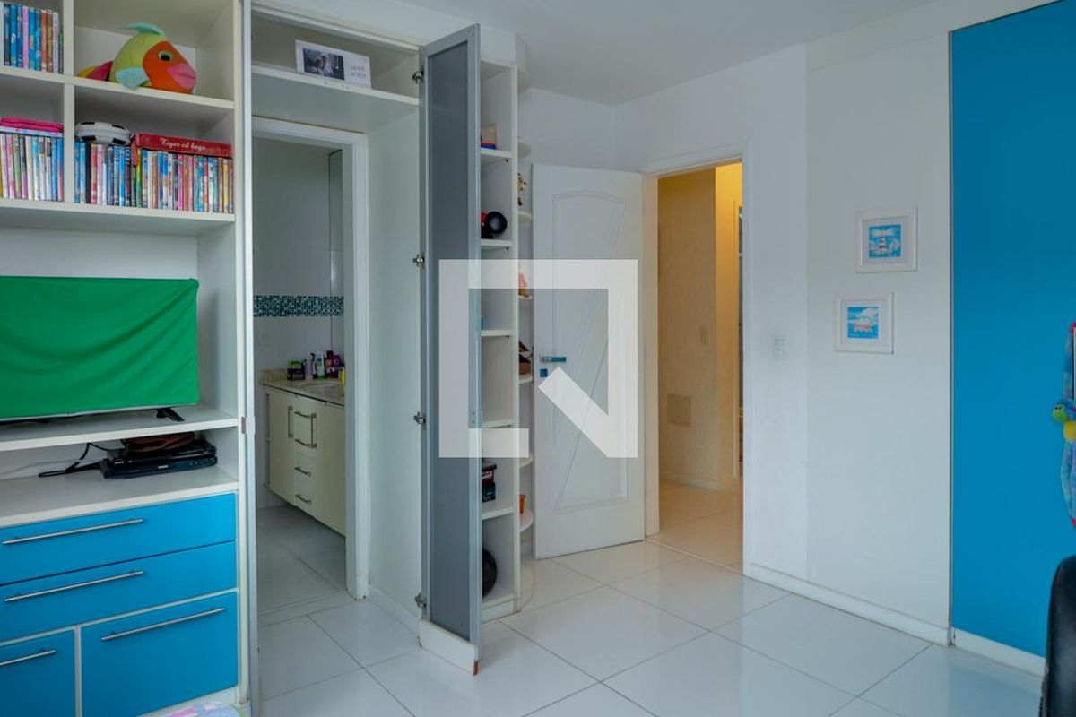 Casa, 4 quartos, 380 m² - Foto 42