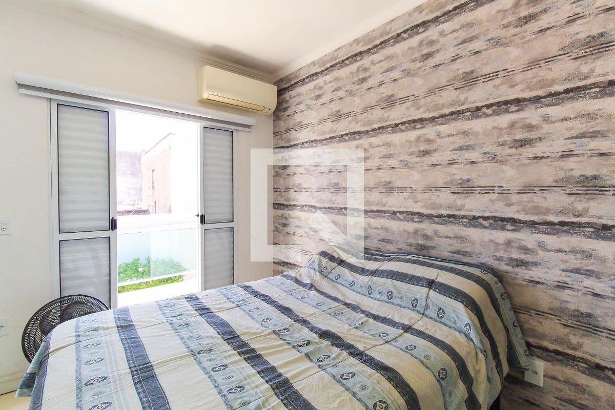 Casa, 3 quartos, 210 m² - Foto 30