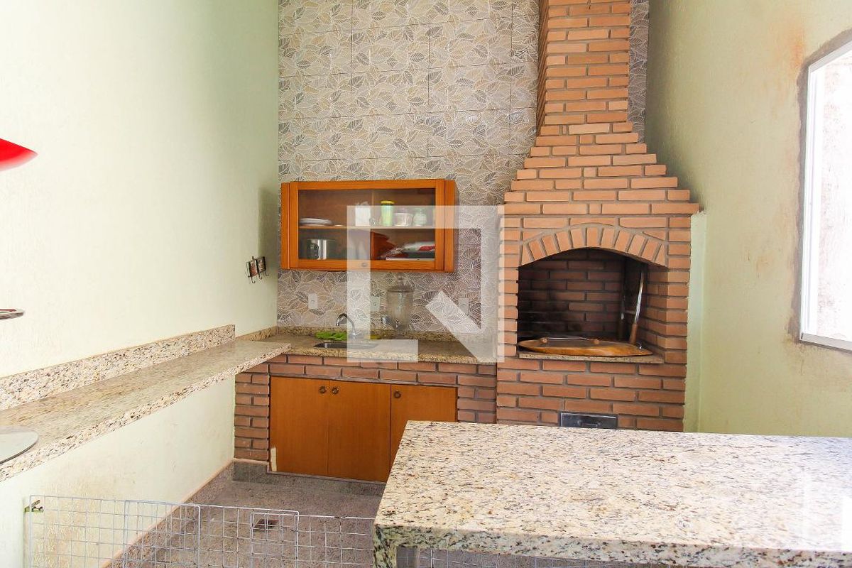 Casa, 3 quartos, 210 m² - Foto 92