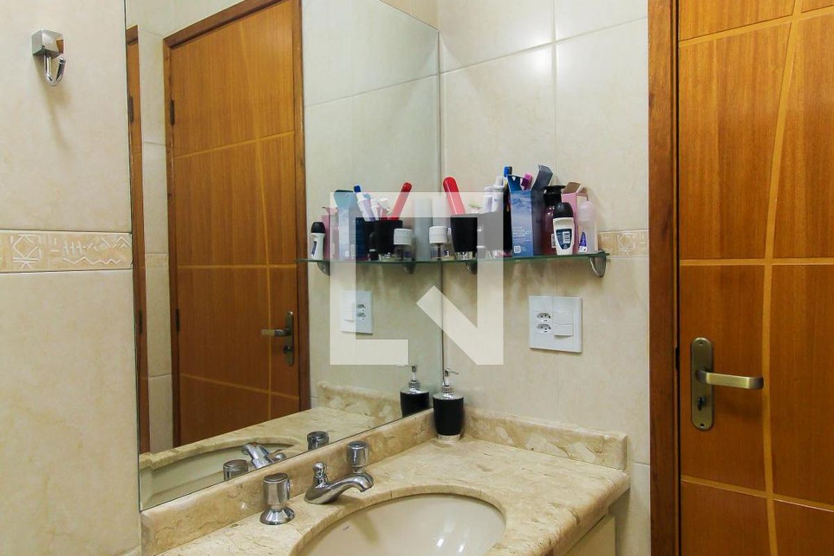 Casa, 3 quartos, 210 m² - Foto 56