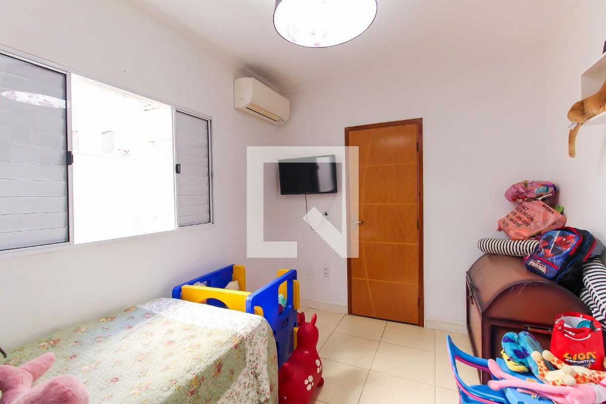 Casa, 3 quartos, 210 m² - Foto 16