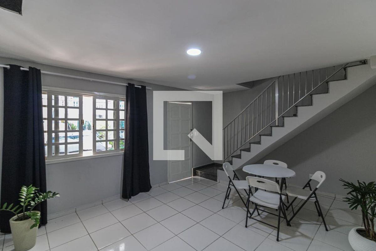Casa, 3 quartos, 110 m² - Foto 1