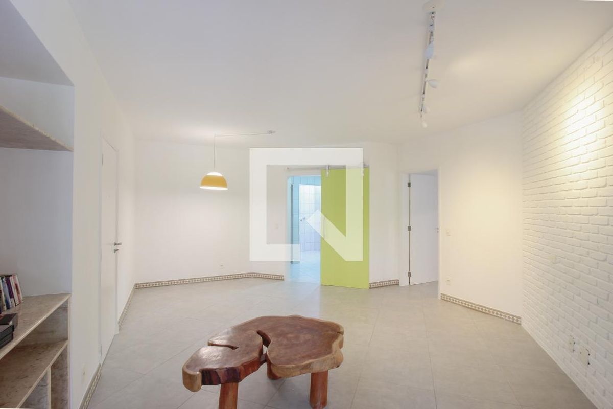 Apartamento, 3 quartos, 105 m² - Foto 1