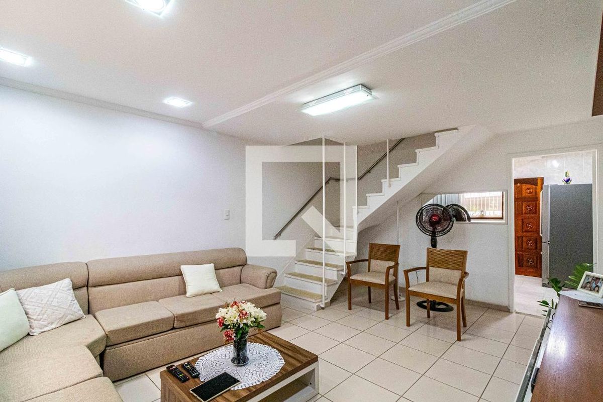 Casa, 3 quartos, 147 m² - Foto 2