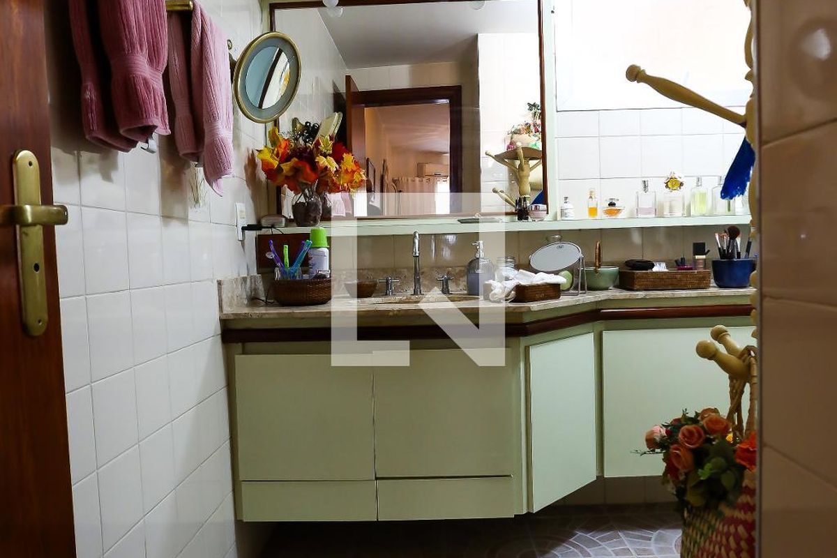Apartamento, 4 quartos, 225 m² - Foto 80