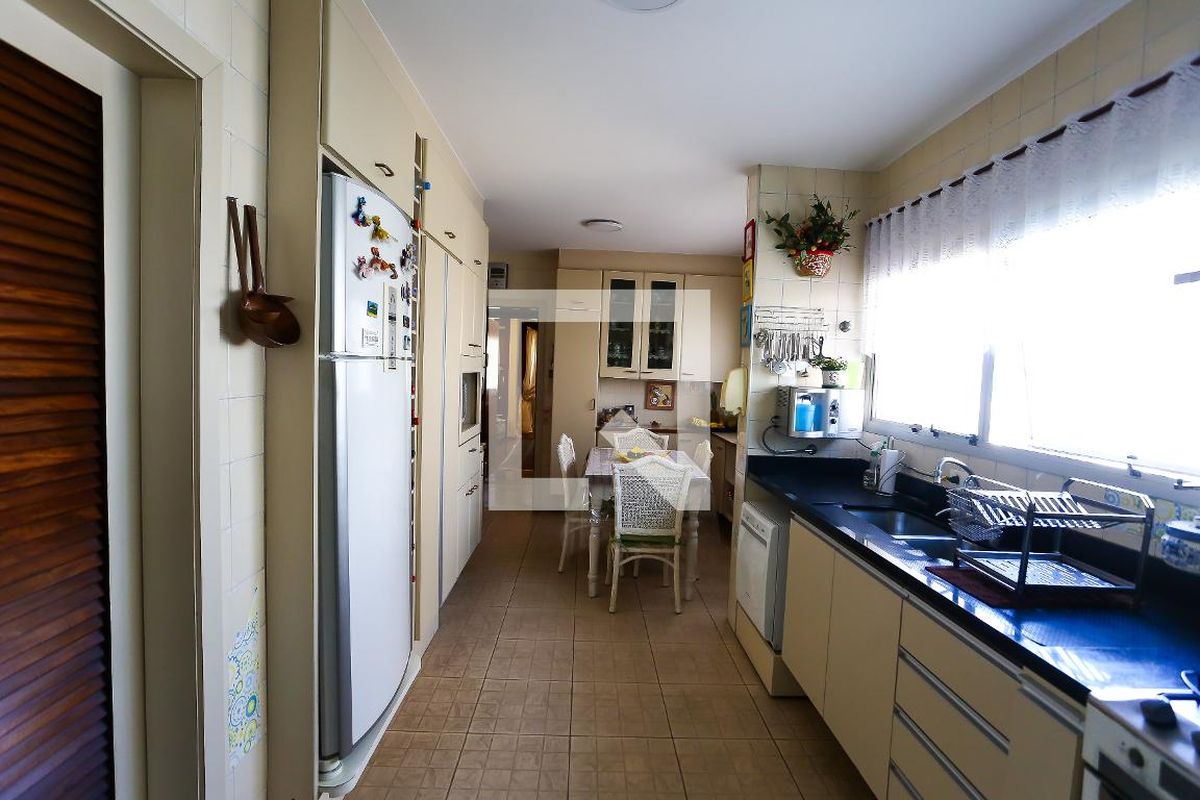 Apartamento, 4 quartos, 225 m² - Foto 124