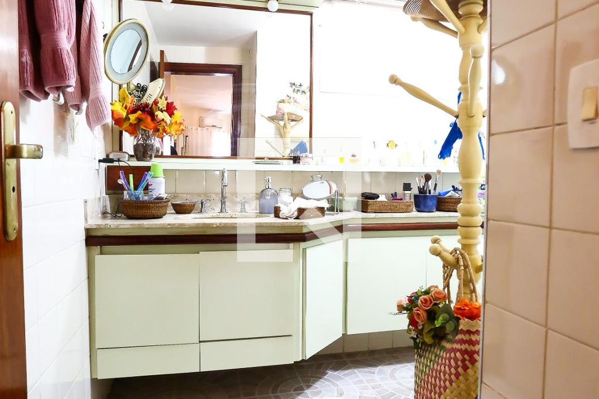 Apartamento, 4 quartos, 225 m² - Foto 76