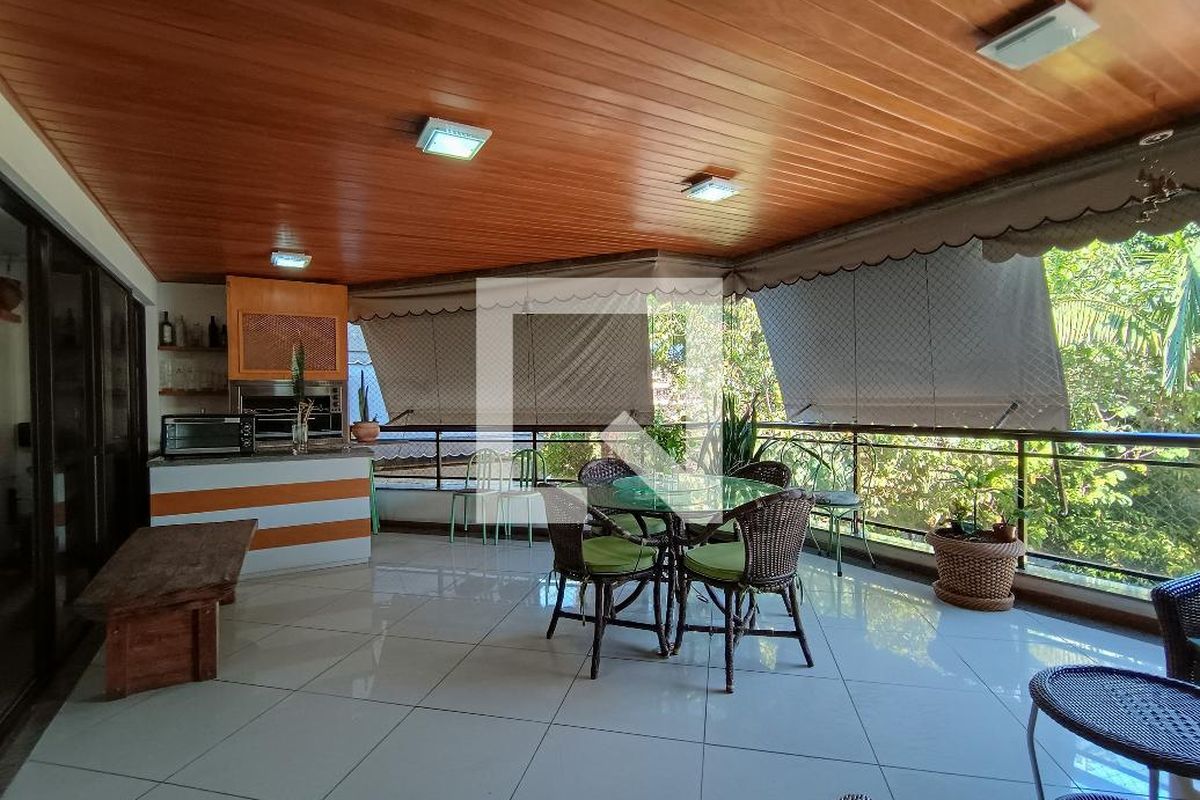 Apartamento, 3 quartos, 190 m² - Foto 12