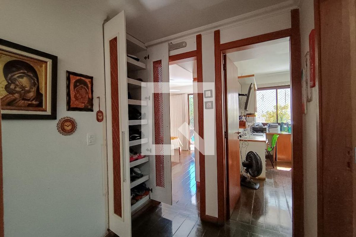 Apartamento, 3 quartos, 190 m² - Foto 68