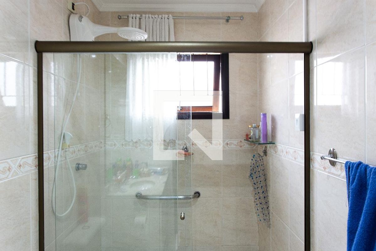 Casa, 3 quartos, 219 m² - Foto 60
