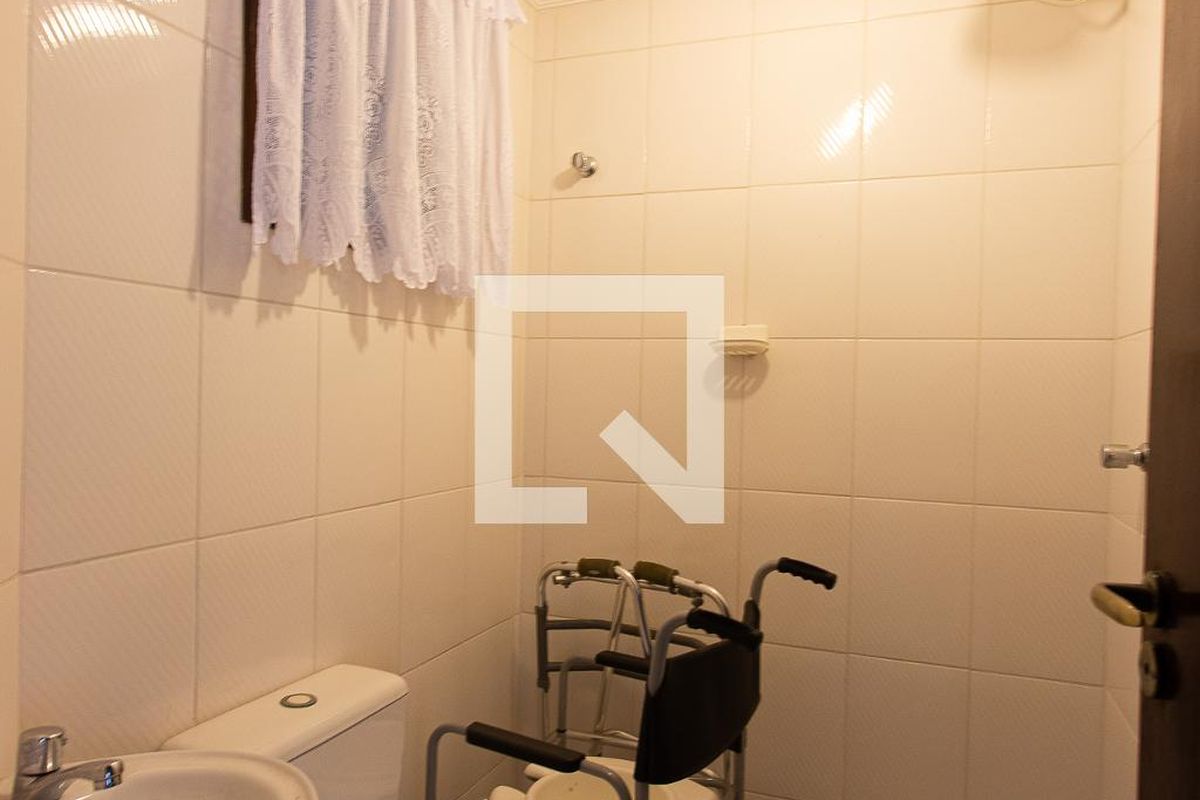 Casa, 3 quartos, 219 m² - Foto 114