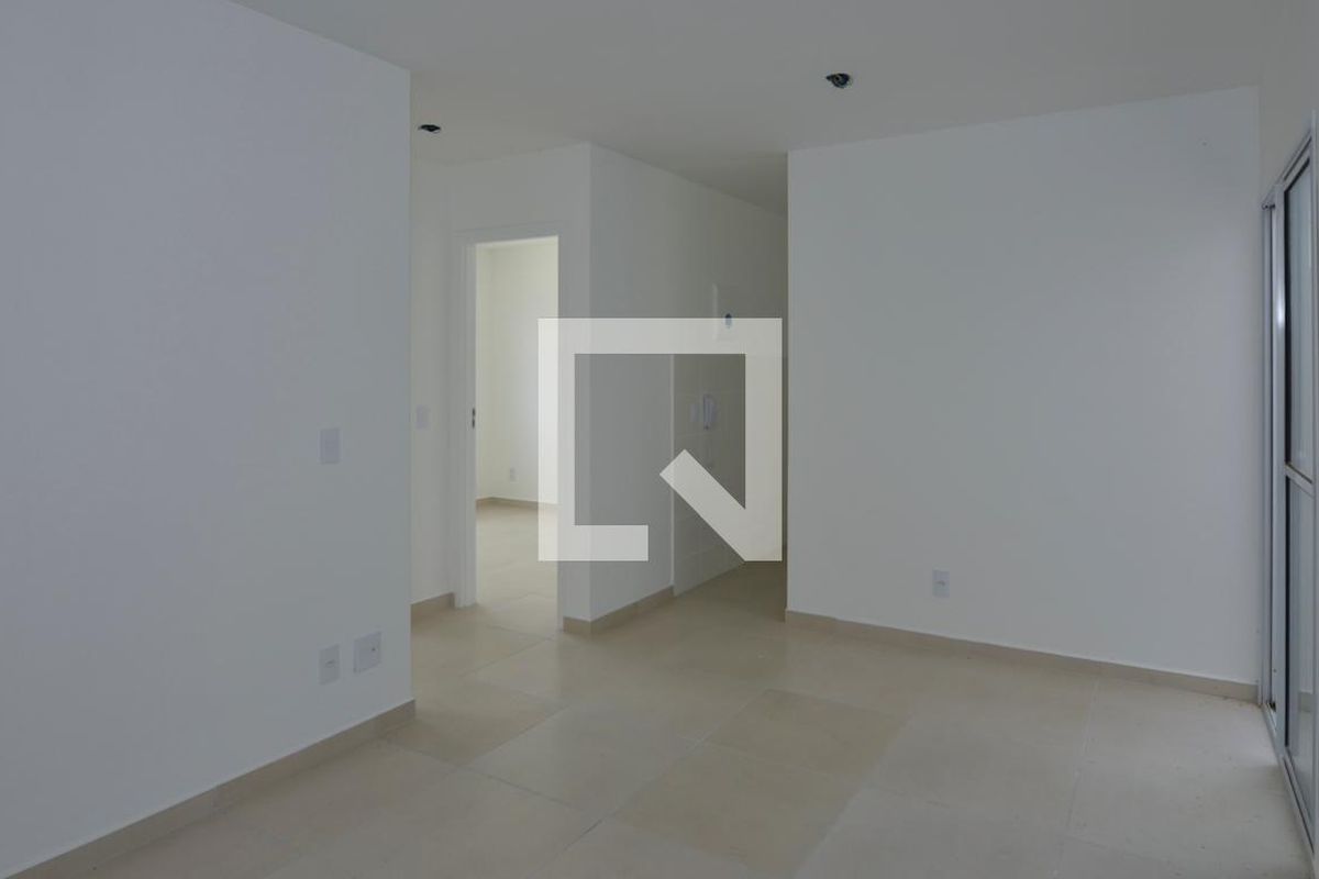 Apartamento, 2 quartos, 57 m² - Foto 2