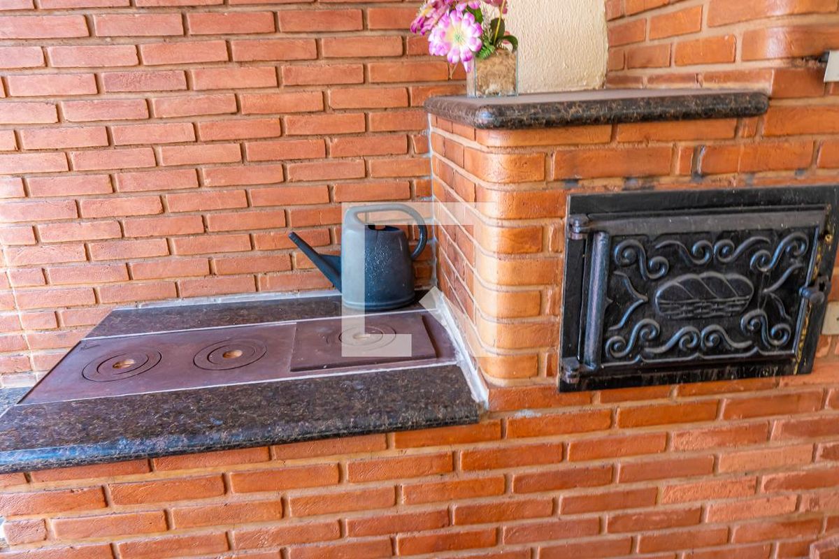 Casa à Venda - Jardim do Lago, 4 Quartos,  232 m2 em , Campinas - sp | SoloBR
