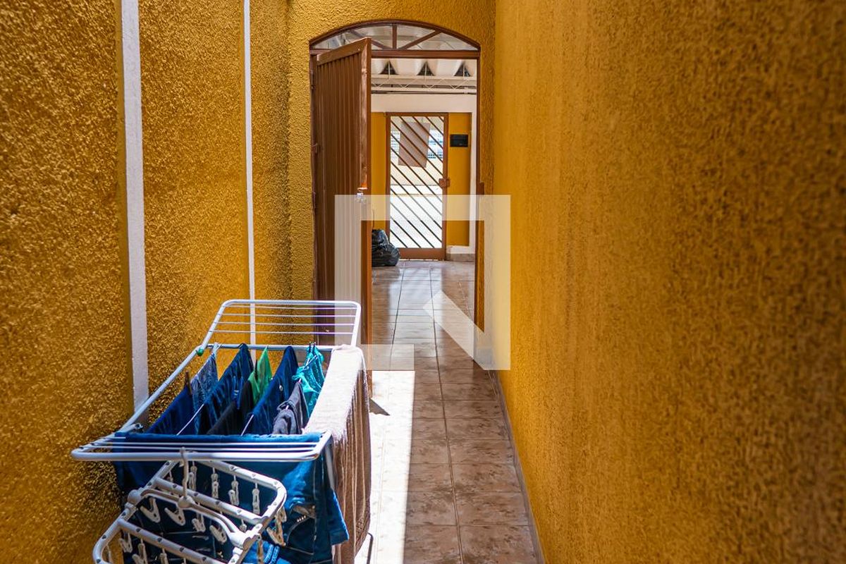 Casa à Venda - Jardim do Lago, 4 Quartos,  232 m2 em , Campinas - sp | SoloBR