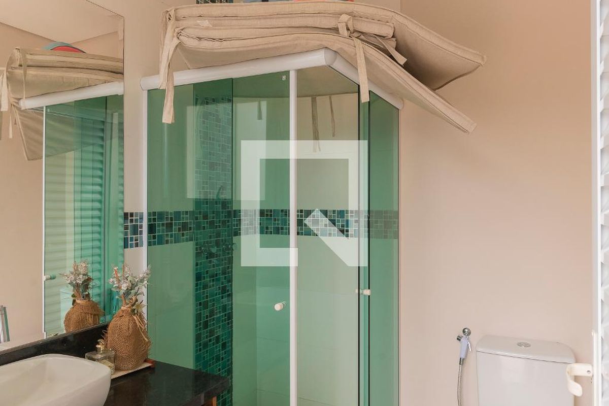 Casa à Venda - Swiss Park, 3 Quartos,  296 m2 em , Campinas - sp | SoloBR