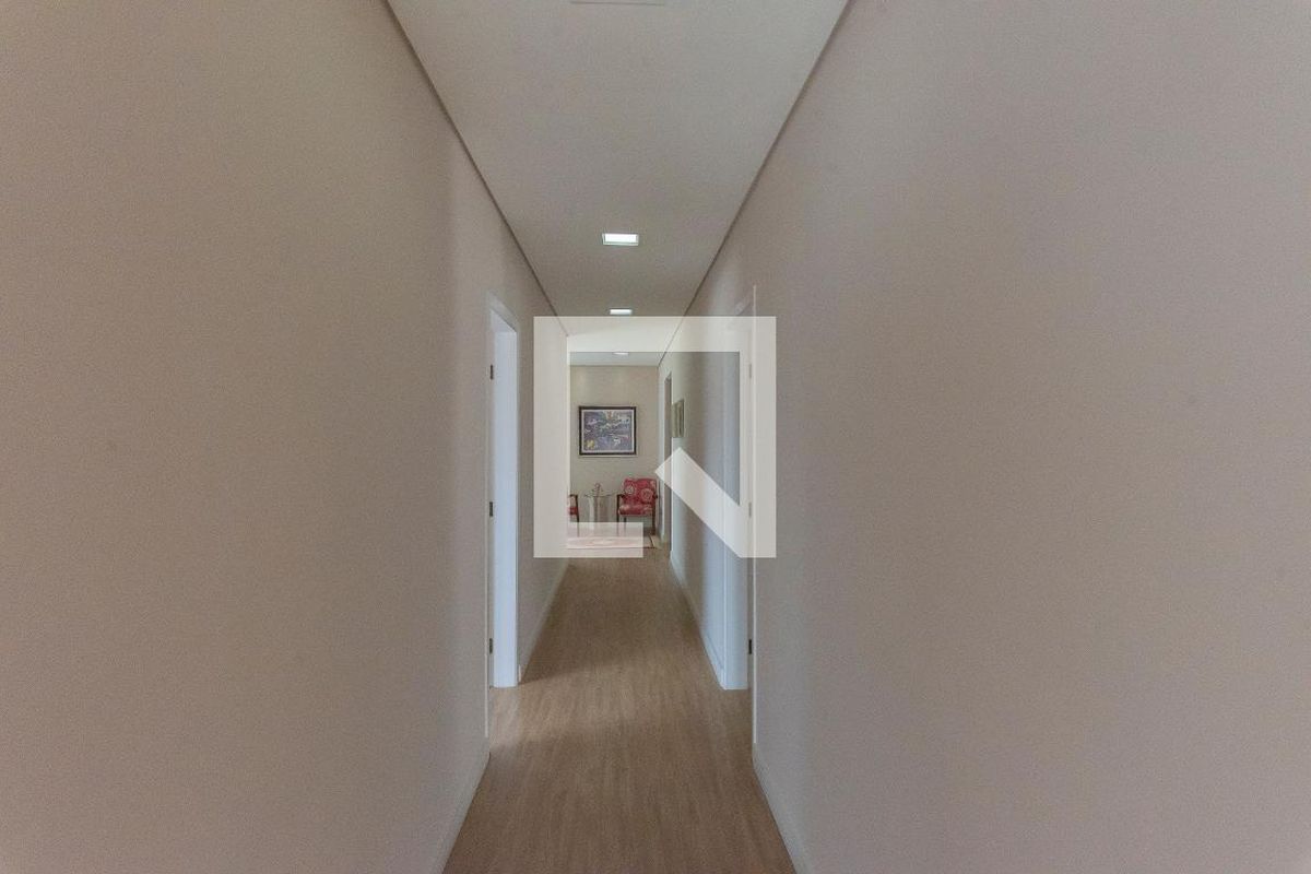 Casa à Venda - Swiss Park, 3 Quartos,  296 m2 em , Campinas - sp | SoloBR