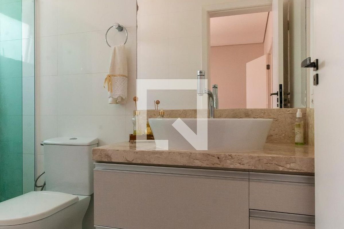 Casa à Venda - Swiss Park, 3 Quartos,  296 m2 em , Campinas - sp | SoloBR