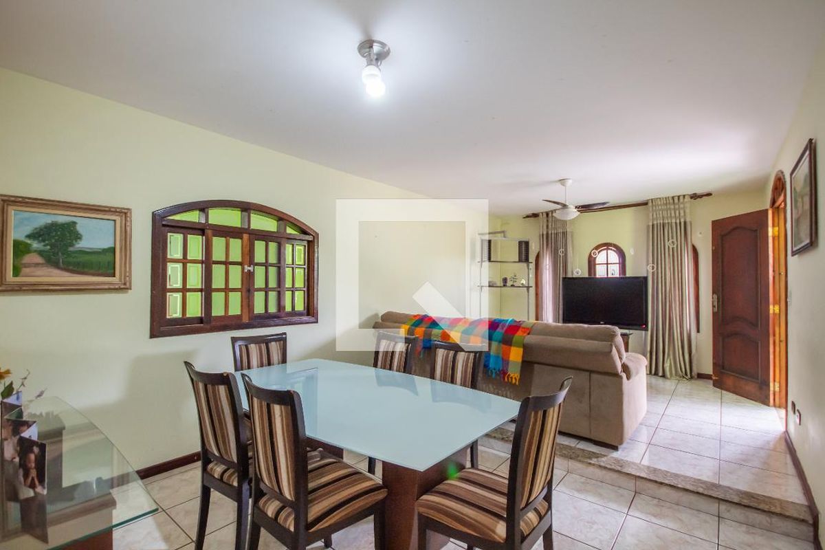 Casa, 5 quartos, 310 m² - Foto 2