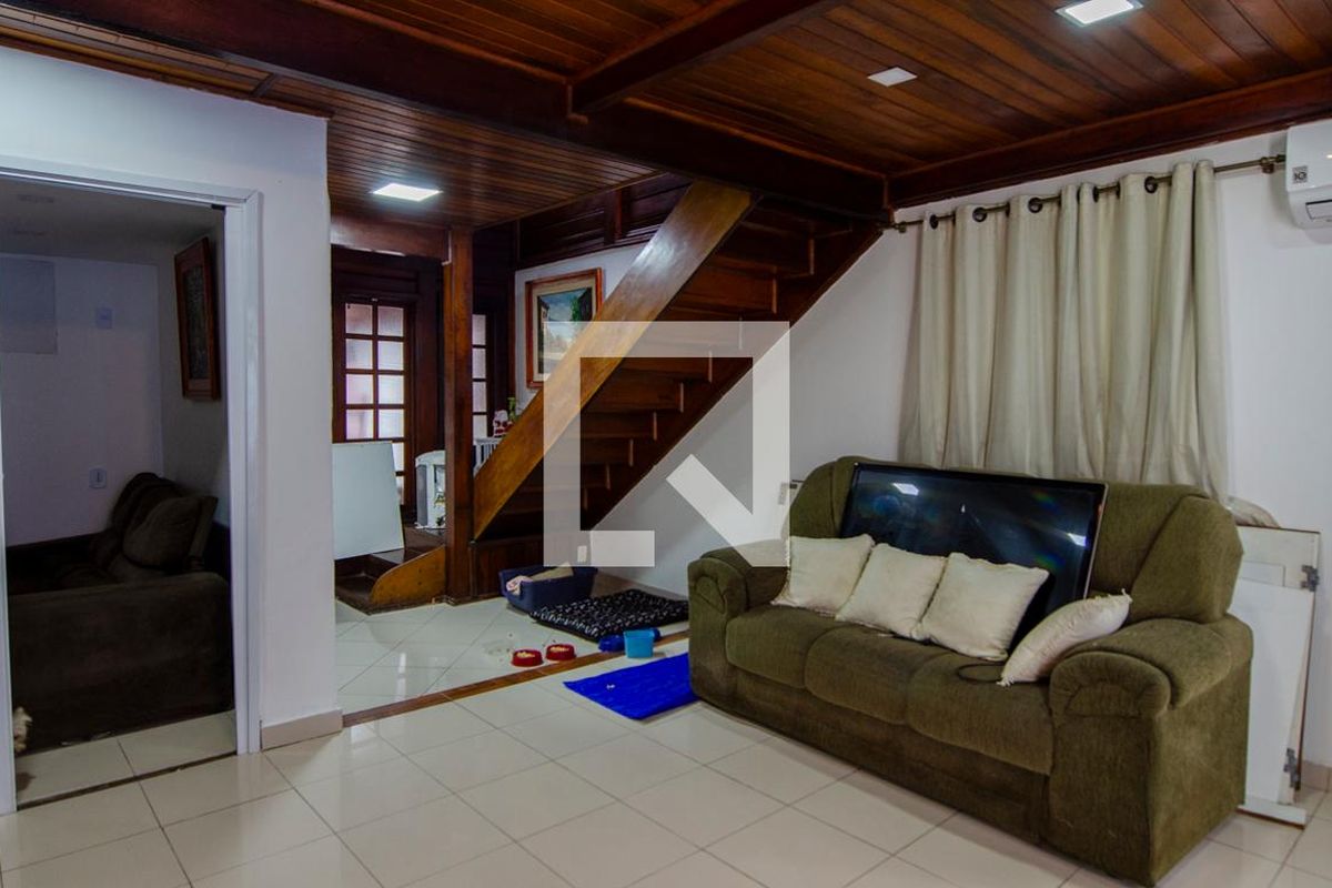 Casa, 3 quartos, 600 m² - Foto 2