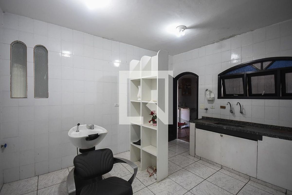 Casa, 4 quartos, 229 m² - Foto 50
