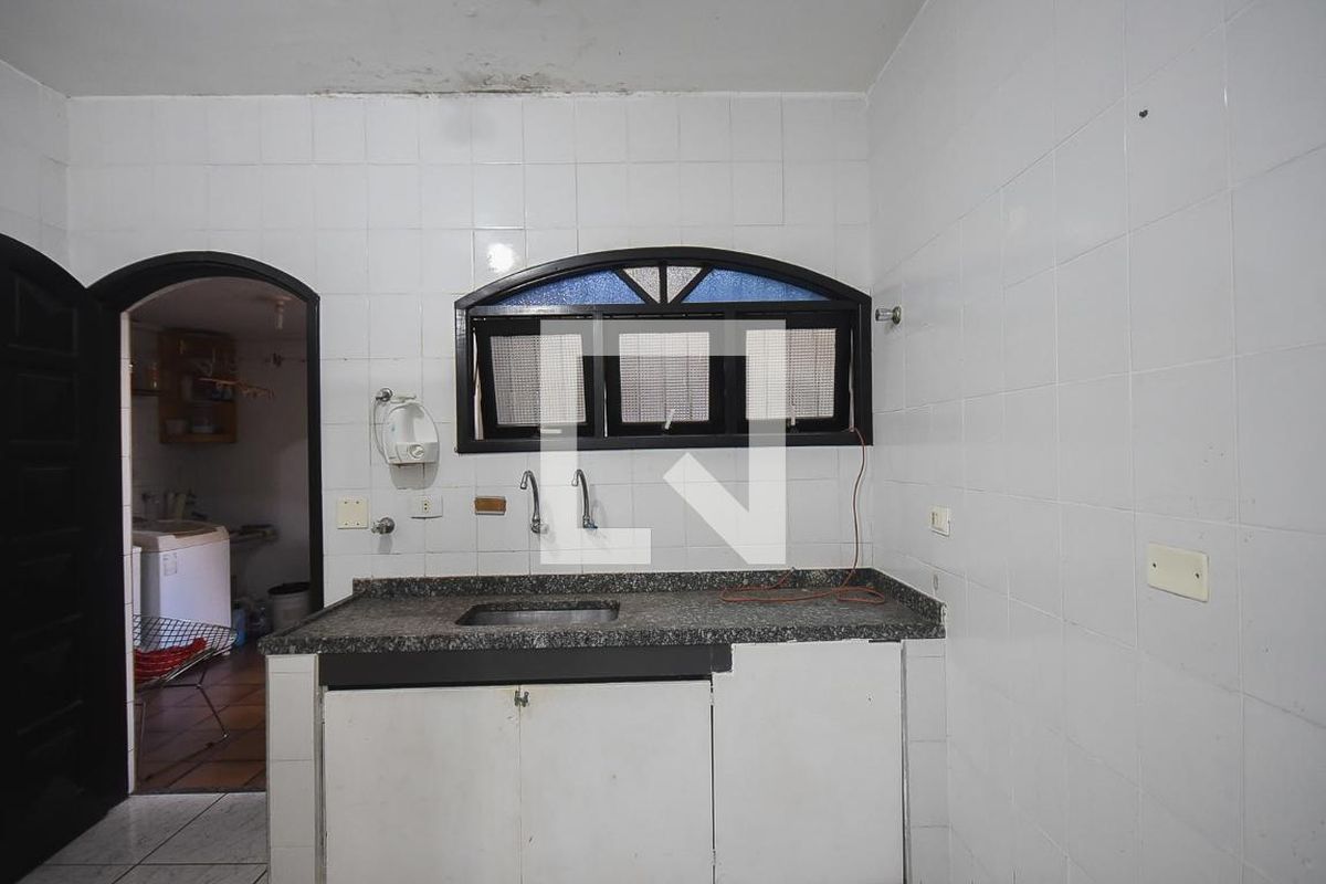 Casa, 4 quartos, 229 m² - Foto 56