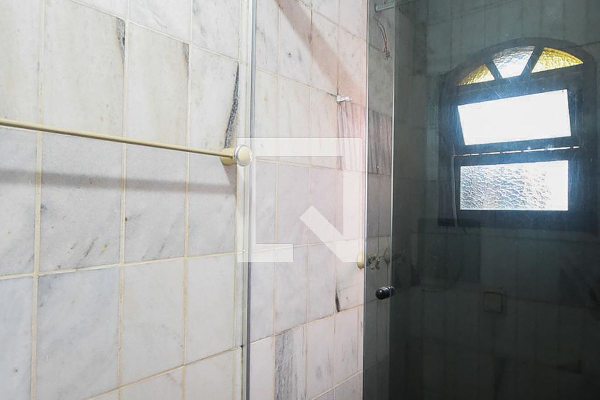 Casa, 4 quartos, 229 m² - Foto 30