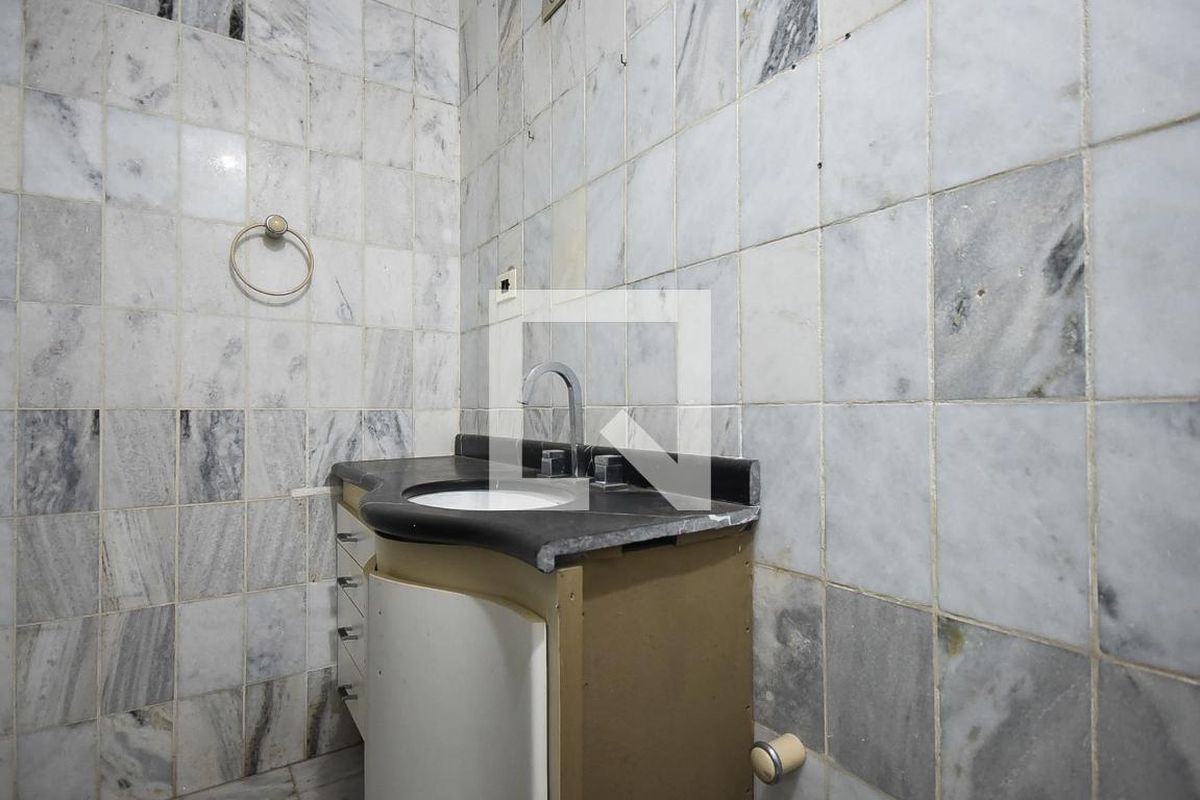 Casa, 4 quartos, 229 m² - Foto 26