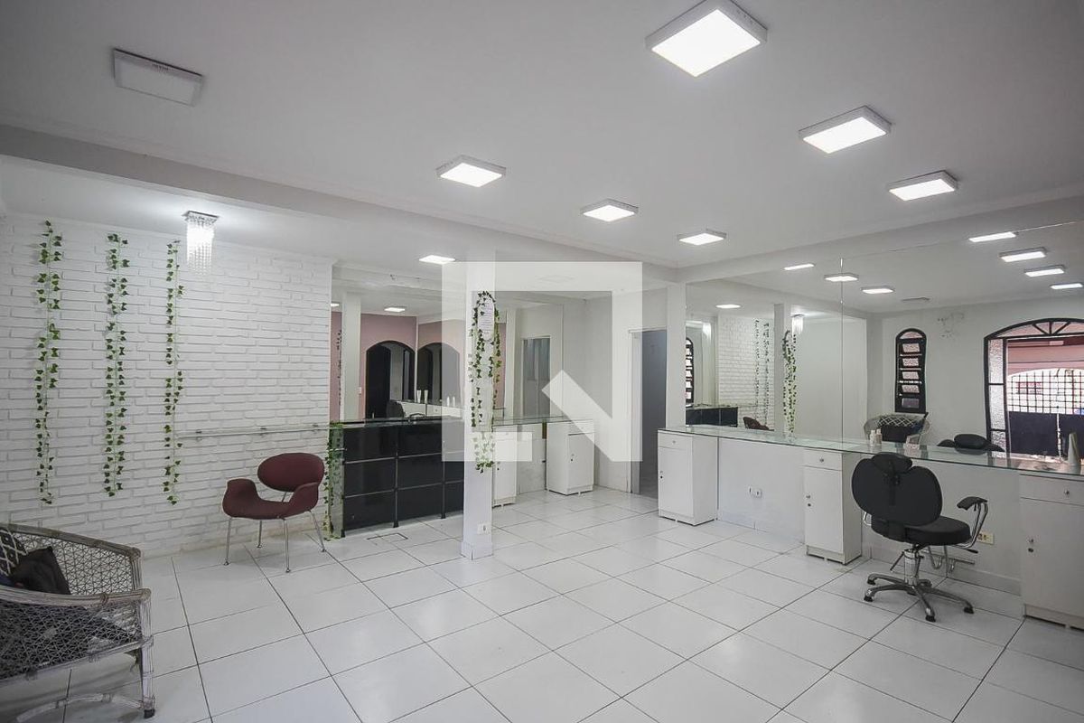 Casa, 4 quartos, 229 m² - Foto 2