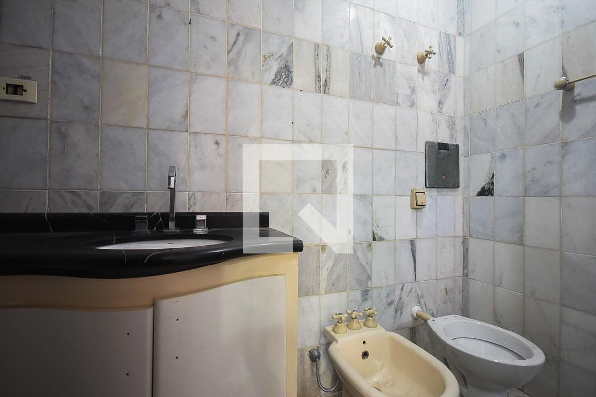Casa, 4 quartos, 229 m² - Foto 24