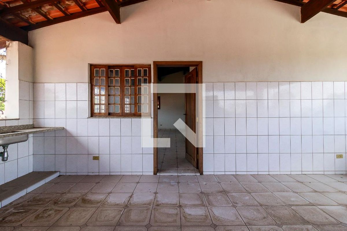 Casa, 6 quartos, 300 m² - Foto 95