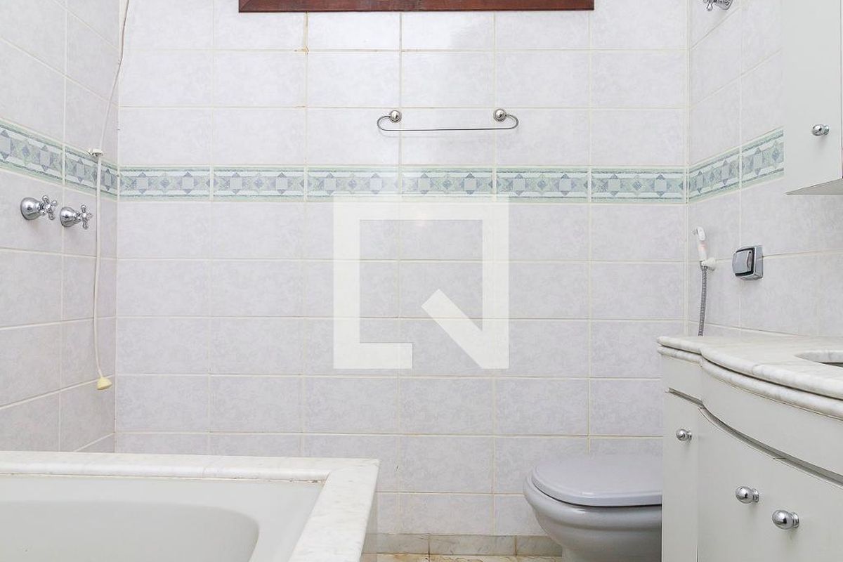 Casa, 6 quartos, 300 m² - Foto 19