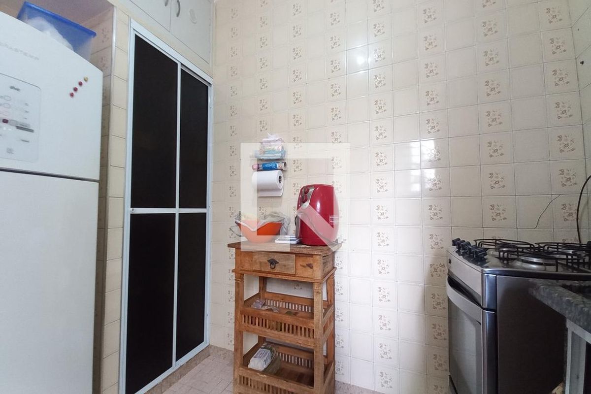 Casa à Venda - Parque Prado, 3 Quartos,  160 m2 em , Campinas - sp | SoloBR