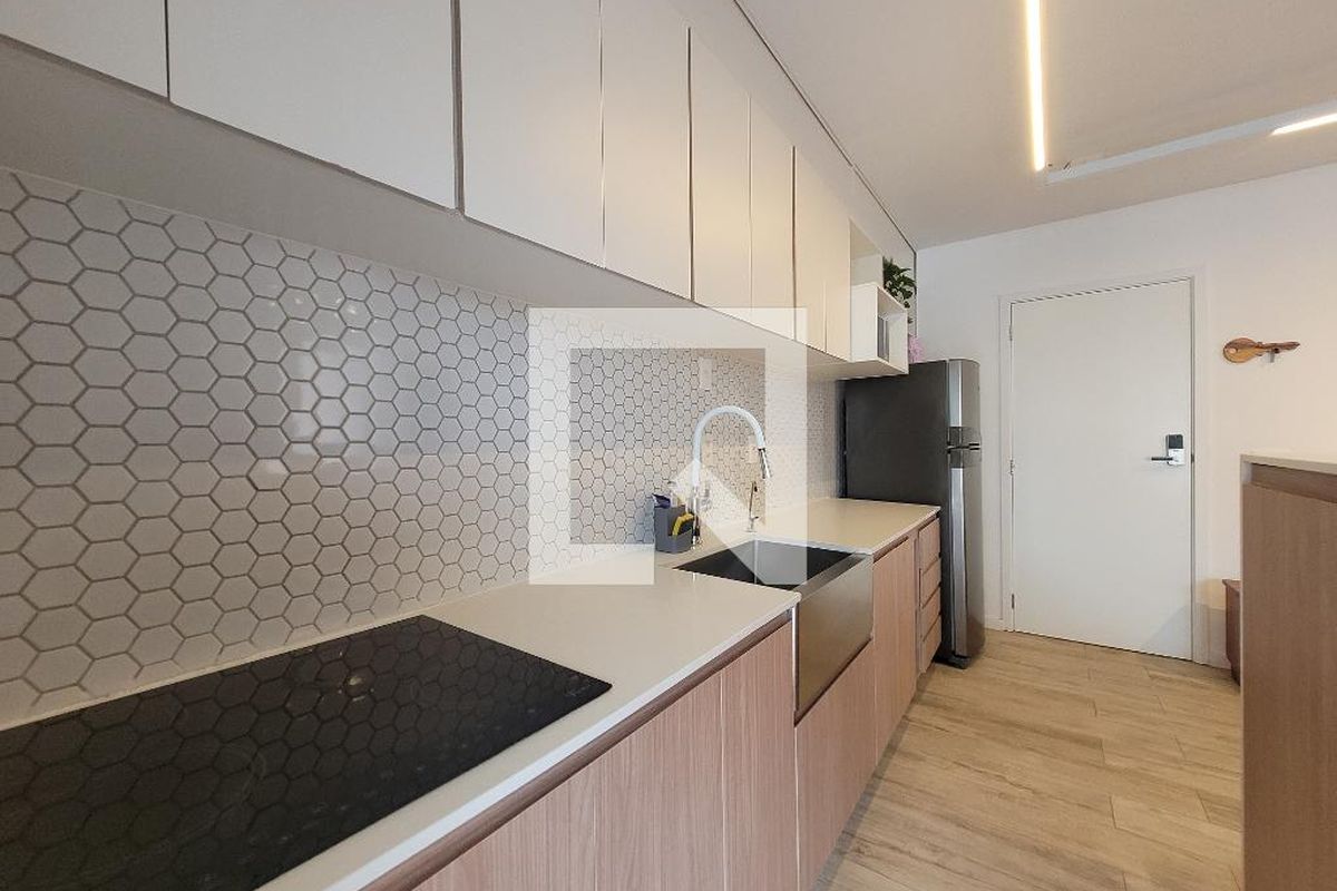 Apartamento à Venda - Cambuí, 1 Quarto,  40 m2 em , Campinas - sp | SoloBR