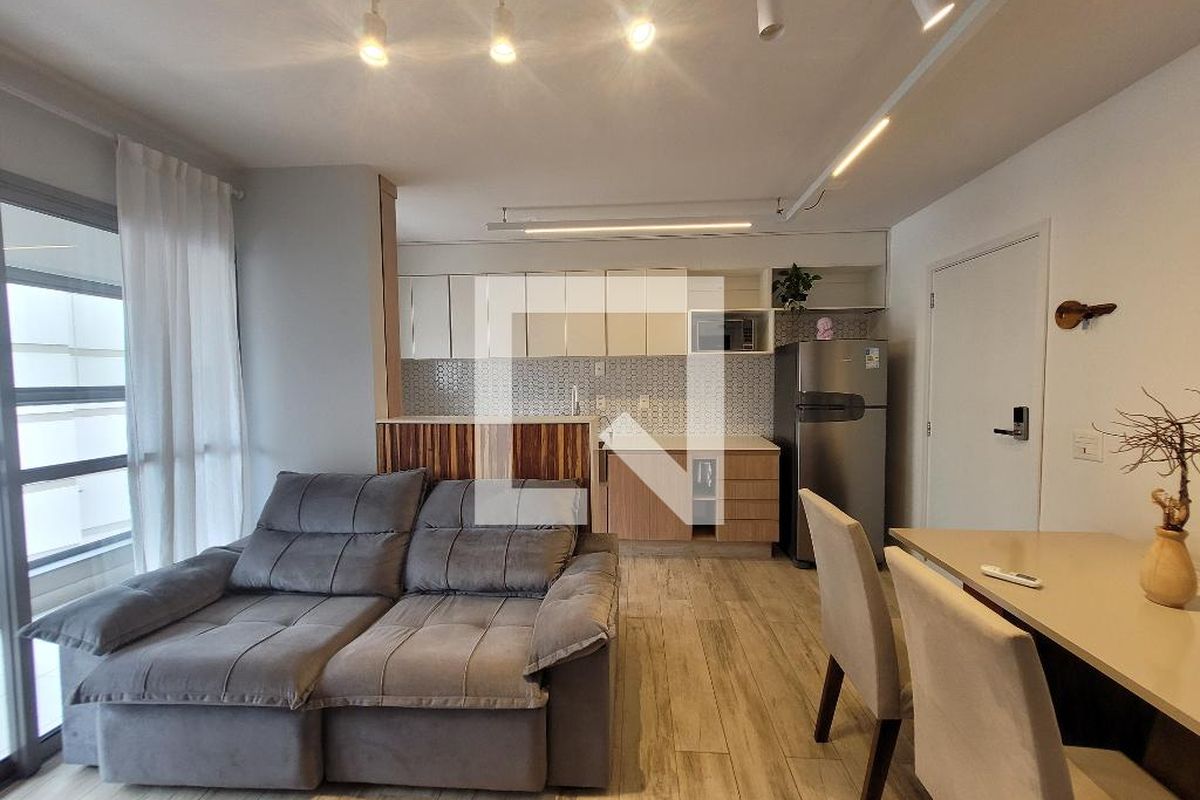 Apartamento à Venda - Cambuí, 1 Quarto,  40 m2 em , Campinas - sp | SoloBR