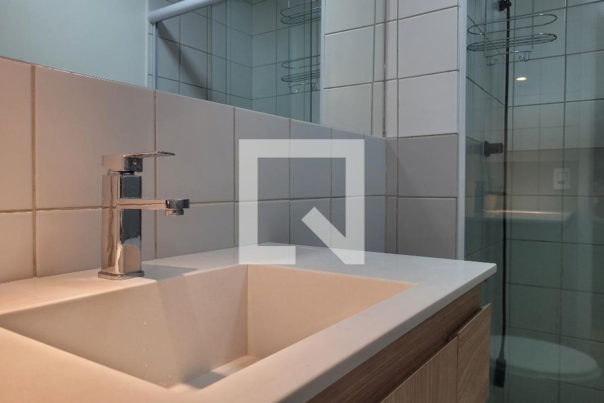 Apartamento à Venda - Cambuí, 1 Quarto,  40 m2 em , Campinas - sp | SoloBR