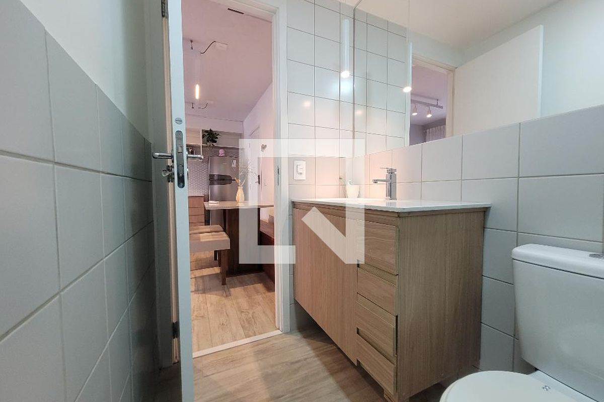 Apartamento à Venda - Cambuí, 1 Quarto,  40 m2 em , Campinas - sp | SoloBR