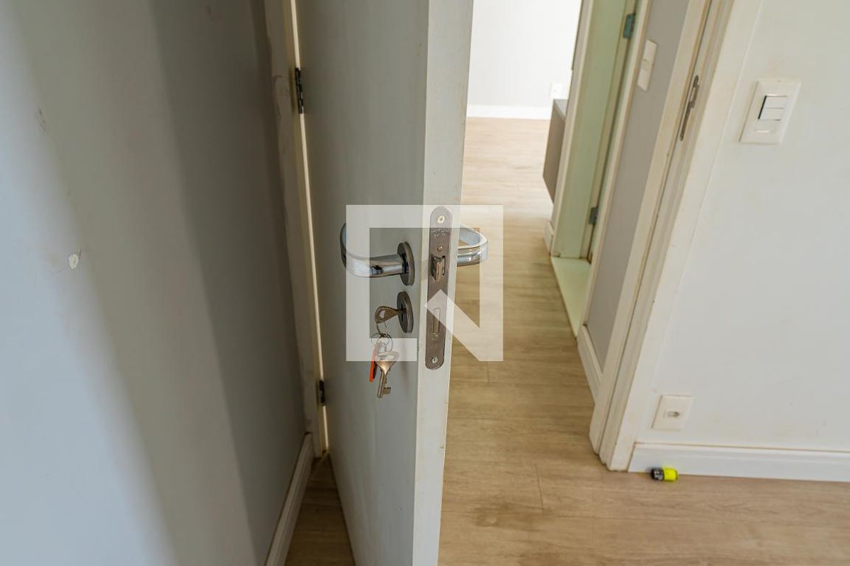 Apartamento à Venda - Jardim do Lago, 2 Quartos,  50 m2 em , Campinas - sp | SoloBR