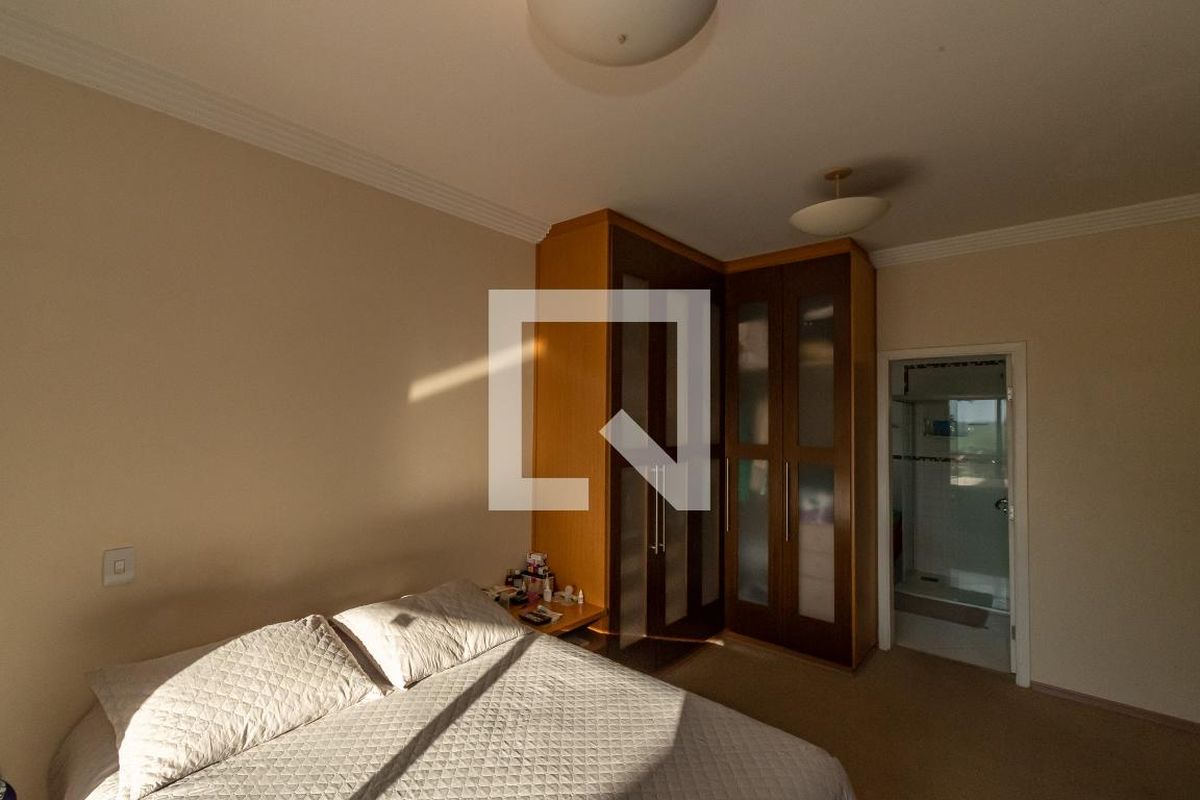 Casa à Venda - Lot. Alphaville Campinas , 4 Quartos,  520 m2 em , Campinas - sp | SoloBR