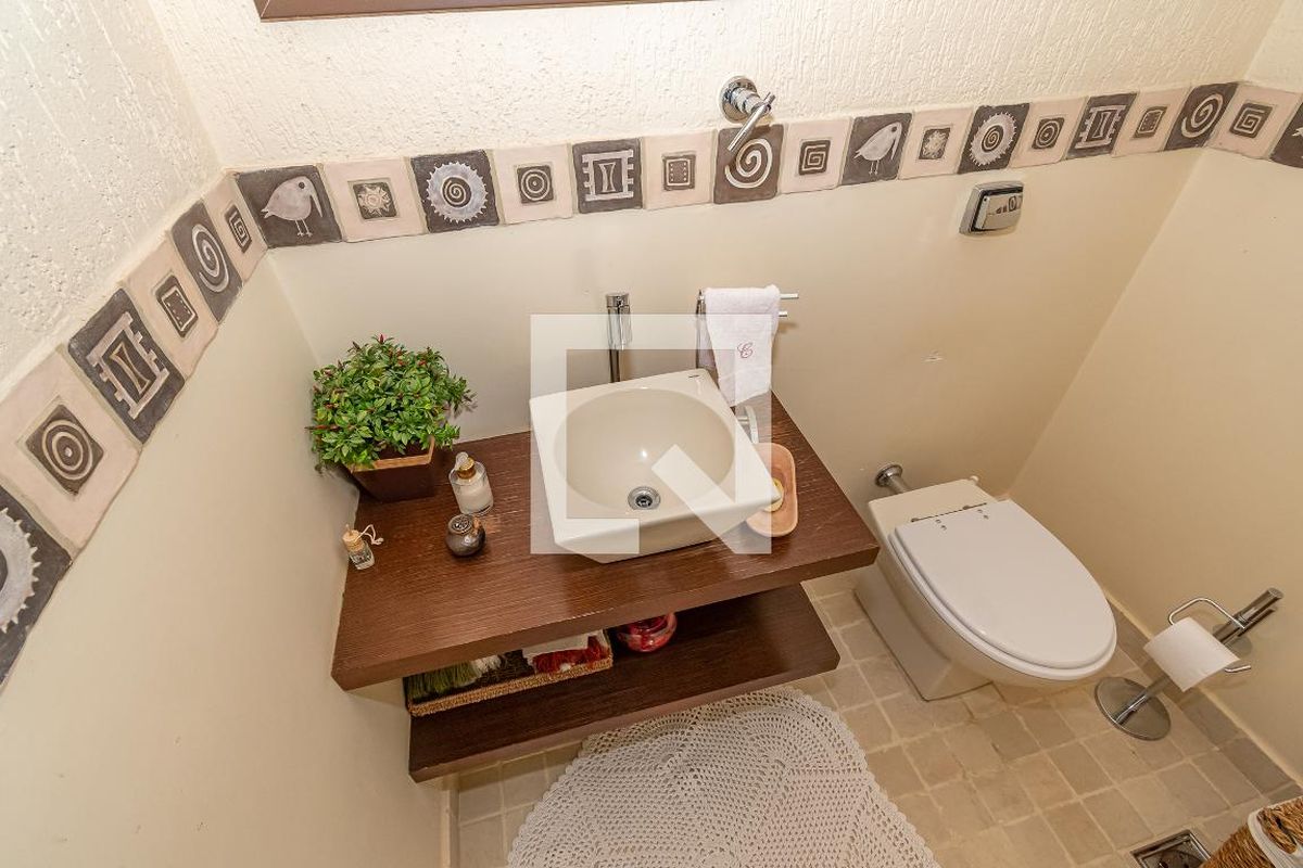 Casa à Venda - Lot. Alphaville Campinas , 4 Quartos,  520 m2 em , Campinas - sp | SoloBR