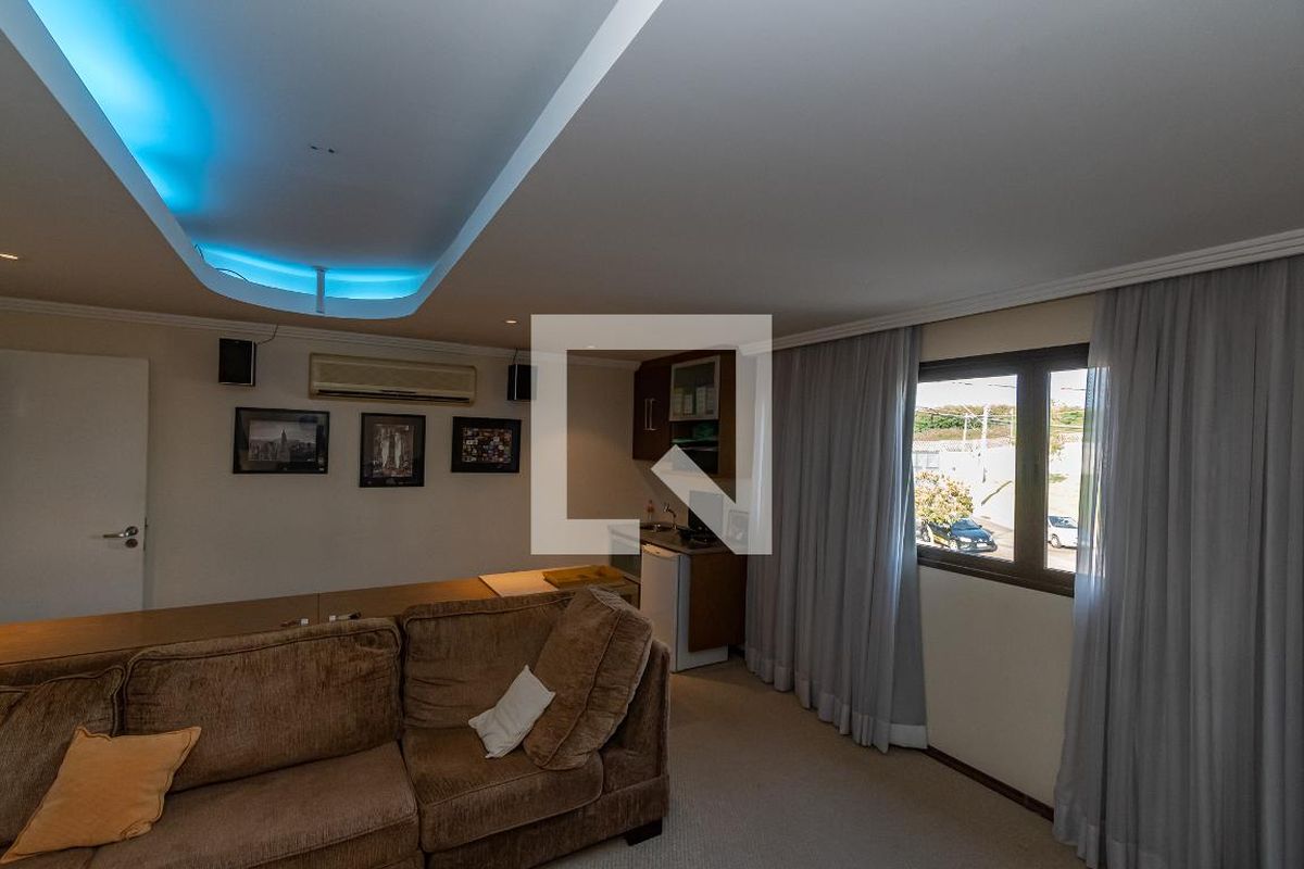 Casa à Venda - Lot. Alphaville Campinas , 4 Quartos,  520 m2 em , Campinas - sp | SoloBR