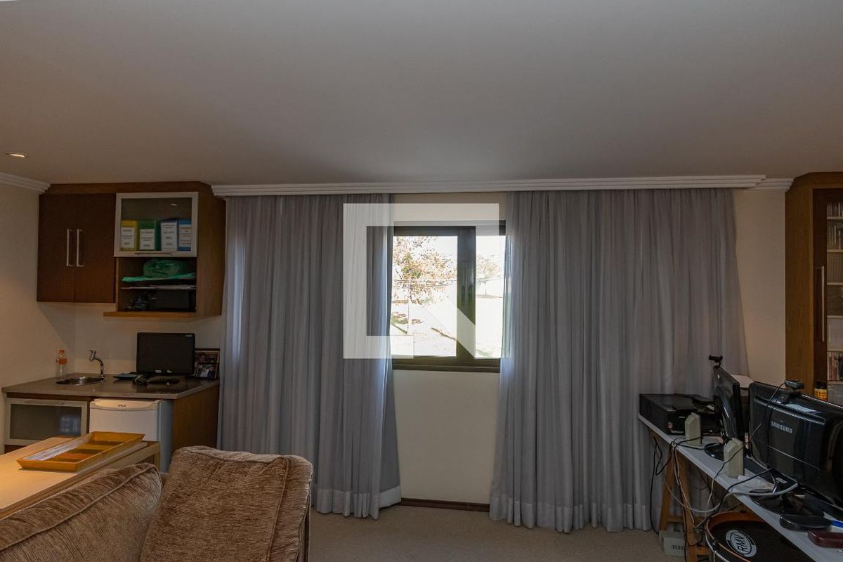 Casa à Venda - Lot. Alphaville Campinas , 4 Quartos,  520 m2 em , Campinas - sp | SoloBR