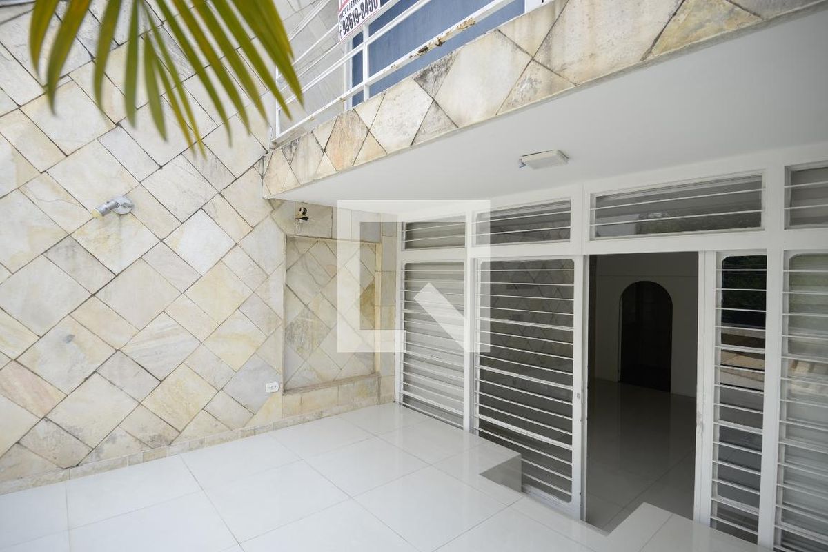 Casa, 3 quartos, 230 m² - Foto 12