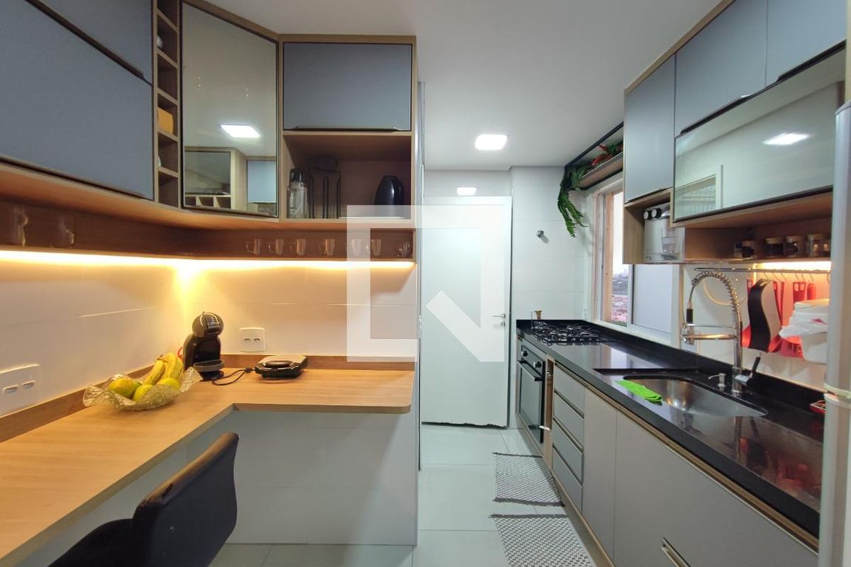 Apartamento à Venda - Jardim do Lago, 3 Quartos,  73 m2 em , Campinas - sp | SoloBR