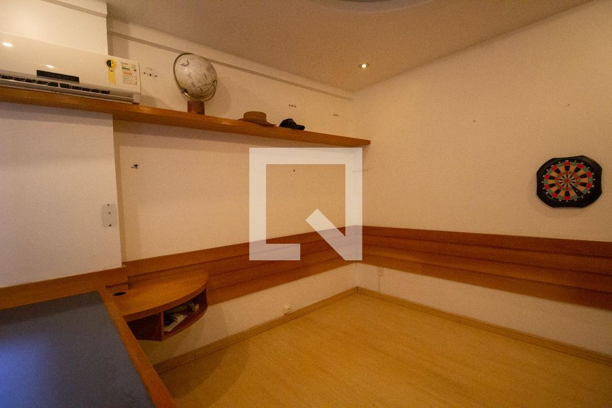 Cobertura, 4 quartos, 323 m² - Foto 13