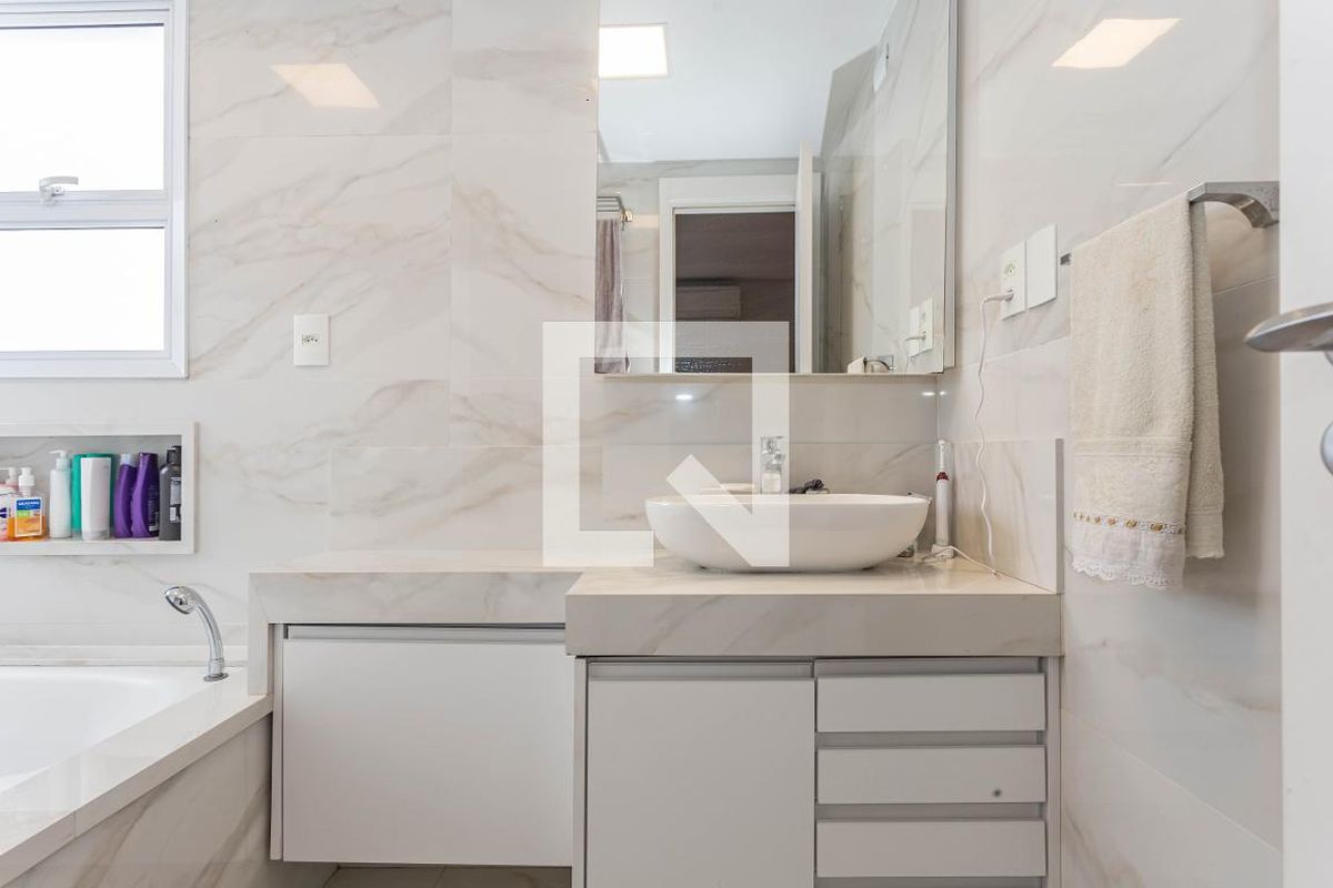 Apartamento, 3 quartos, 214 m² - Foto 19