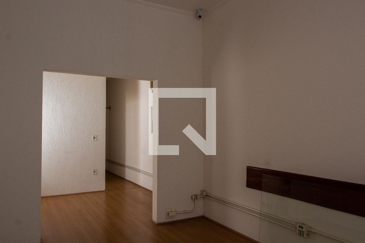 Casa à Venda - Bosque, 3 Quartos,  228 m2 em , Campinas - sp | SoloBR
