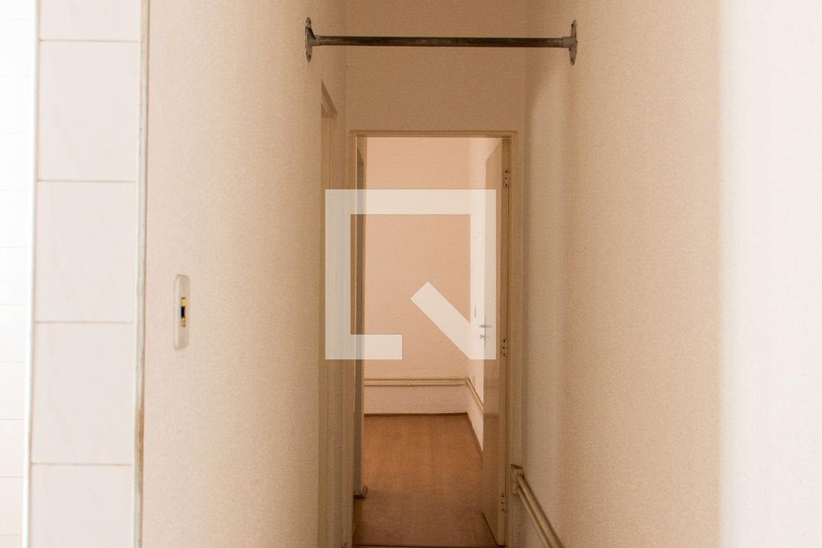 Casa à Venda - Bosque, 3 Quartos,  228 m2 em , Campinas - sp | SoloBR